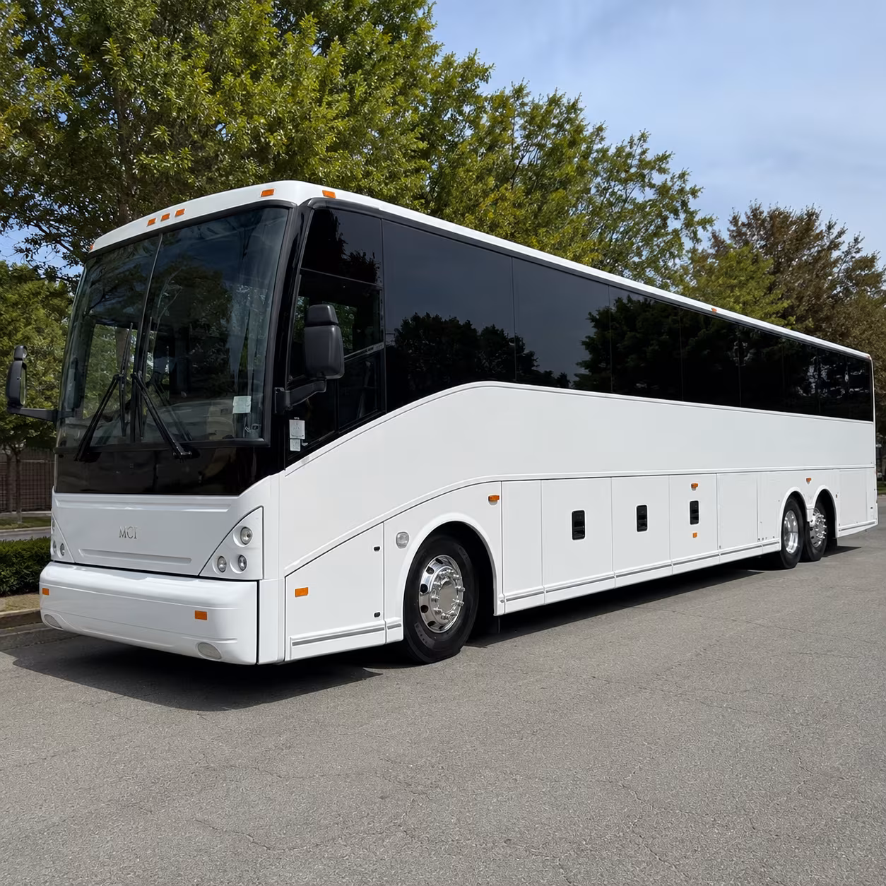 charter bus transfers between nbvc point mugu and nbvc port hueneme