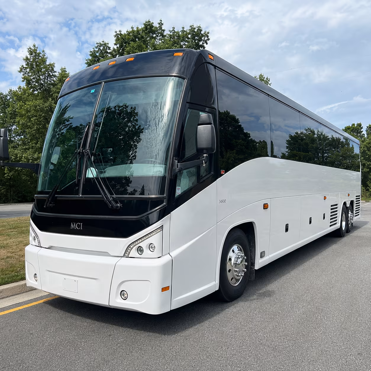 ventura county fairgrounds concert bus rentals for festivals and outdoor shows
